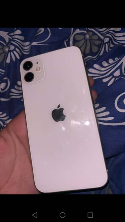 Apple iPhone 11