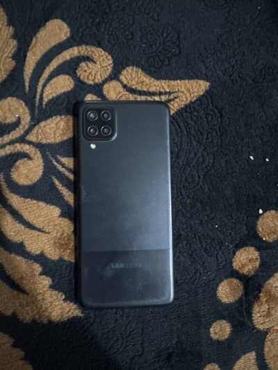 Samsung A12