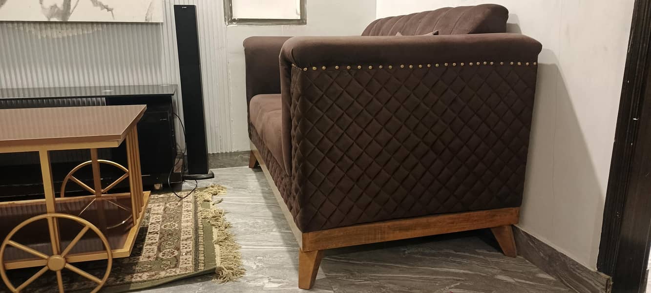 7 seater sofaPremium – Elegant & Comfortable 3