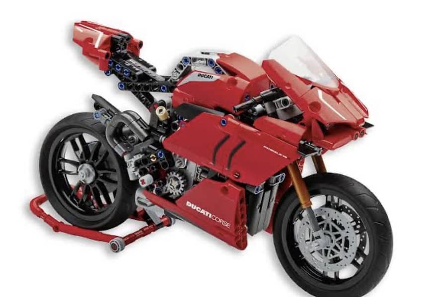 Technic Ducati v4 0
