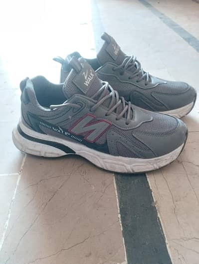 Brand new Imported WALK Brand's jogger, only a single day used.