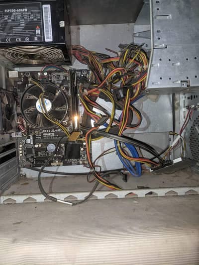 gaming pc Core i3 6th gen