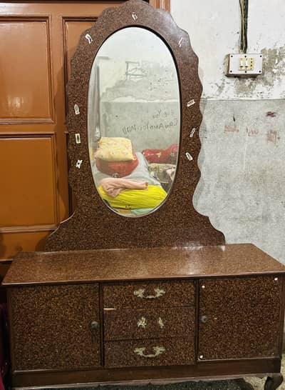 Vintage Wooden & Formica Dressing Table with Mirror – Classic Design