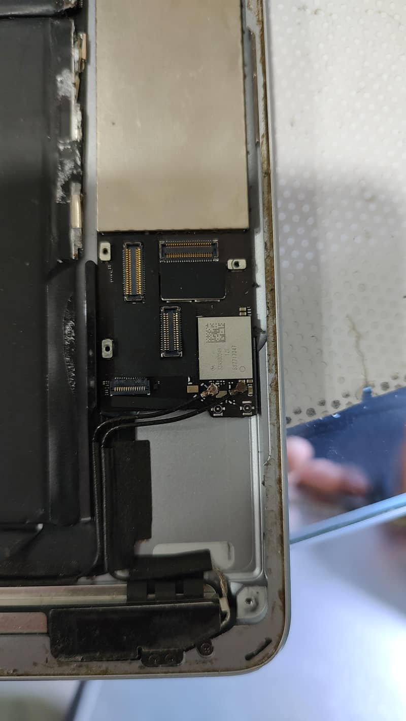 Apple ipad 5th generation A1855 Panel 1