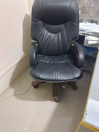 Boss chair