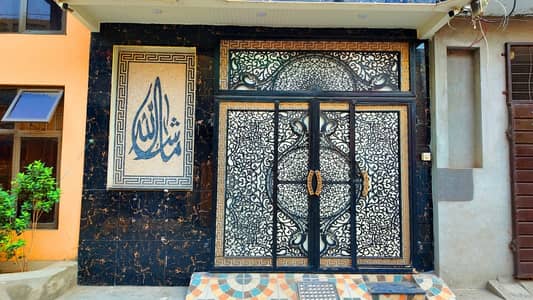 Prime Location House Available For sale In Sheraz Villas