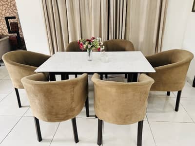 Complete Dining table set