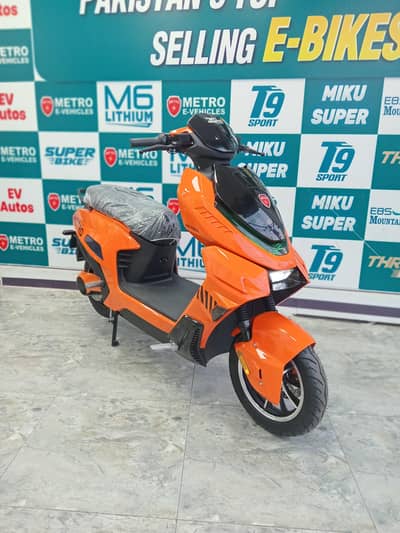 Metro Metrix Electric Scooty 2026 Model/Evee/Ramza/Yadea/Eveo