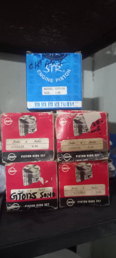 kawasaki honda yamaha  parts for sale   jo h jesy h pik me dekh sakty.