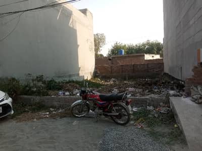 5 MARLA PLOT FOR SALE