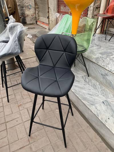 aslamaalikum new design imported stool 10%off available for order