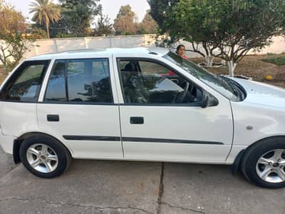 Very good condition Suzuki Cultus 2013  Lahore No