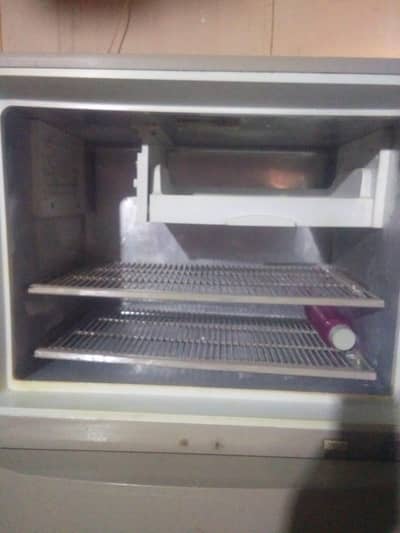 Used Refrigerator for Sale – Good Condition