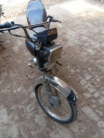 Honda CD 70 for sale