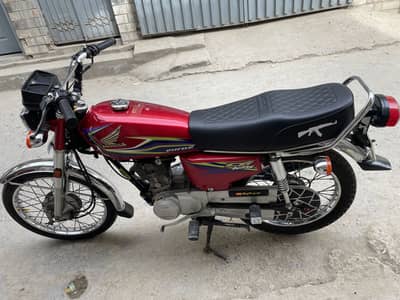 Honda CG125 for sale 17 model antique