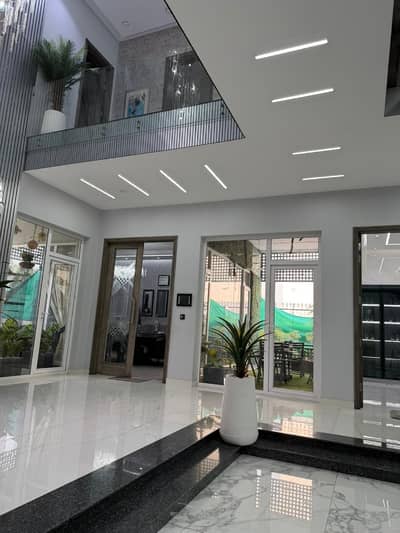 Most Beautiful House Double Height Lobby Ideal Location