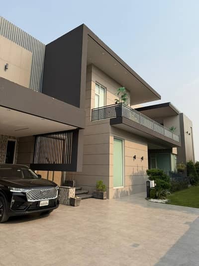 10 Marla Most Beautiful House Double Height Lobby