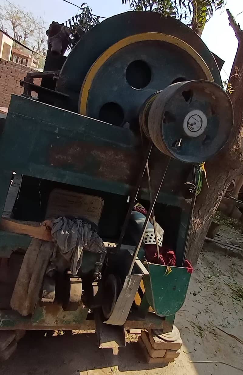 بہترین کنڈیشن میں تھریشر برائے فروخت 2