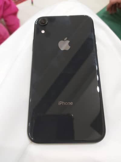 Apple iPhone XR