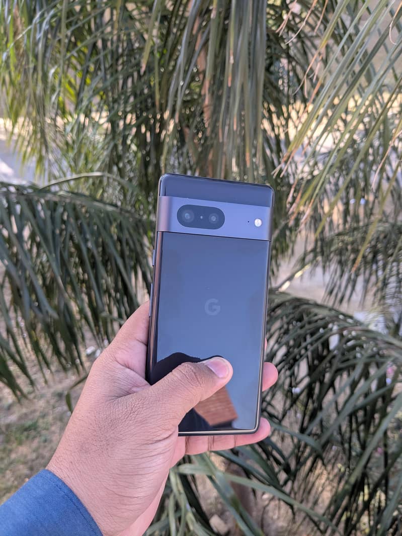 Google Pixel 7 3
