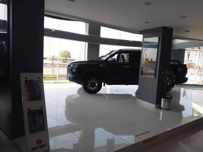 Sale executive At Car Dealership