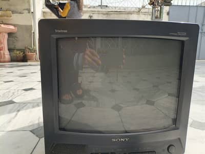 Used Sony tv