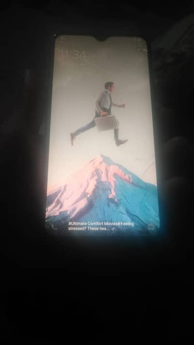 3 GB RAM 32GB memory PTA proof dimmi Nahin hai original phone