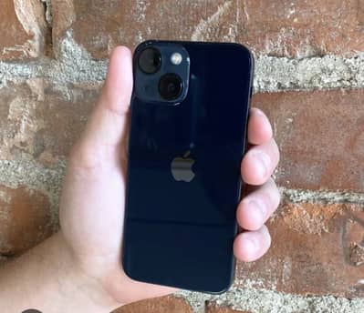 iPhone 13 betry health 93 pin pack water pack