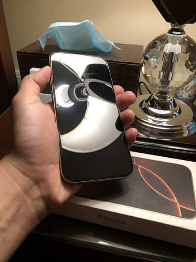 Apple iPhone 16 Pro Max