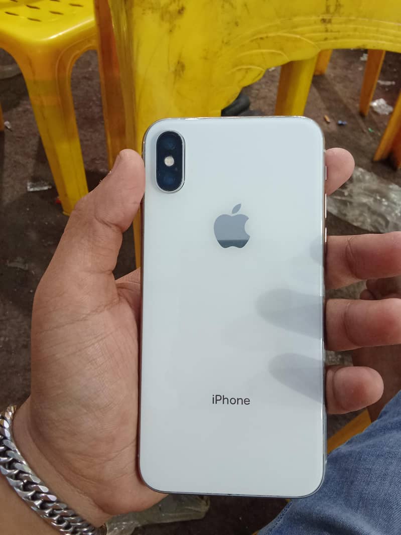 IPhone X 6