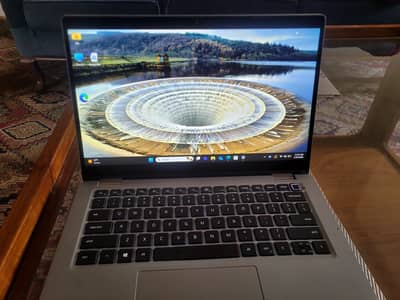 Dell Latitude 5320 2-in-1 Laptop – Power Meets Flexibility