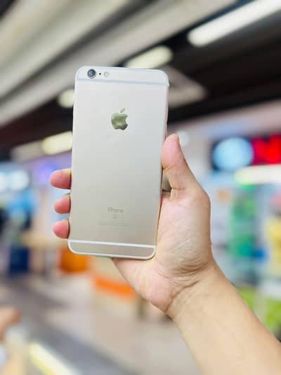 iphone 6 s plus 128 GB my WhatsApp number 03 20 24 100 47