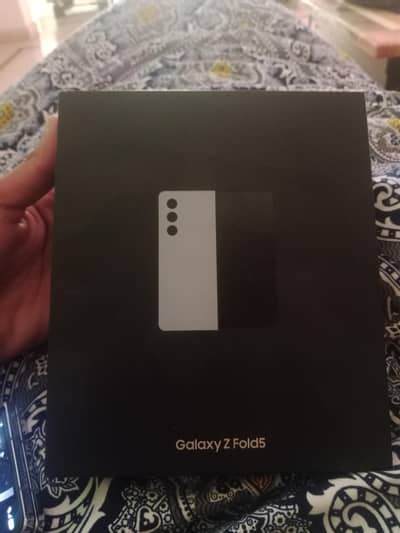 Samsung Z fold 5 12 GB RAM 256 GB storage icey blue colour