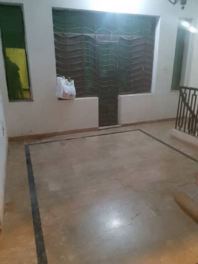 10 Marla Upper Portion Available For Rent