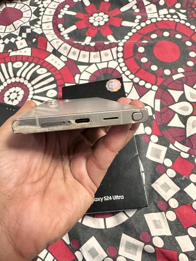 512 gb official approved mint condition 10/9.5 orignal box wire pen