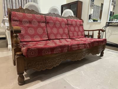 Chinioti Sofa Set – 5 Seater | Pure Diyar Wood | Solid & Elegant