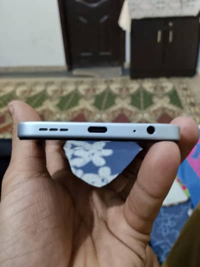 techno spark go 2 4gb. 64 gb memory