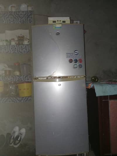 FRIDGE (PEL)