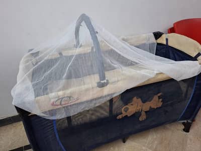 baby pram with playing pan