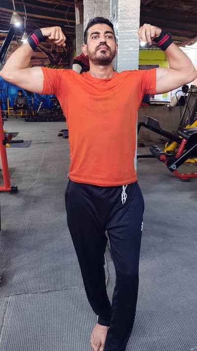 Fitness trainer home services near Clifton or DHA, Karachi East