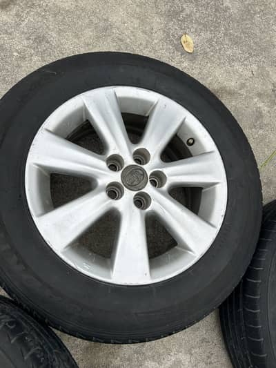 Altis 2016 rim and tyres