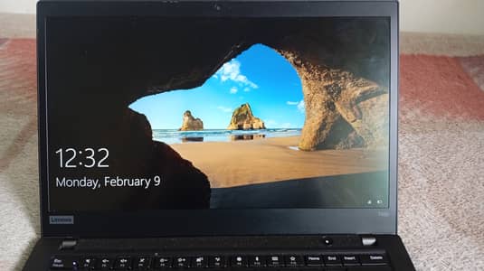 Lenovo T490 i5 8th gen (8GB RAM, 256GB SSD)