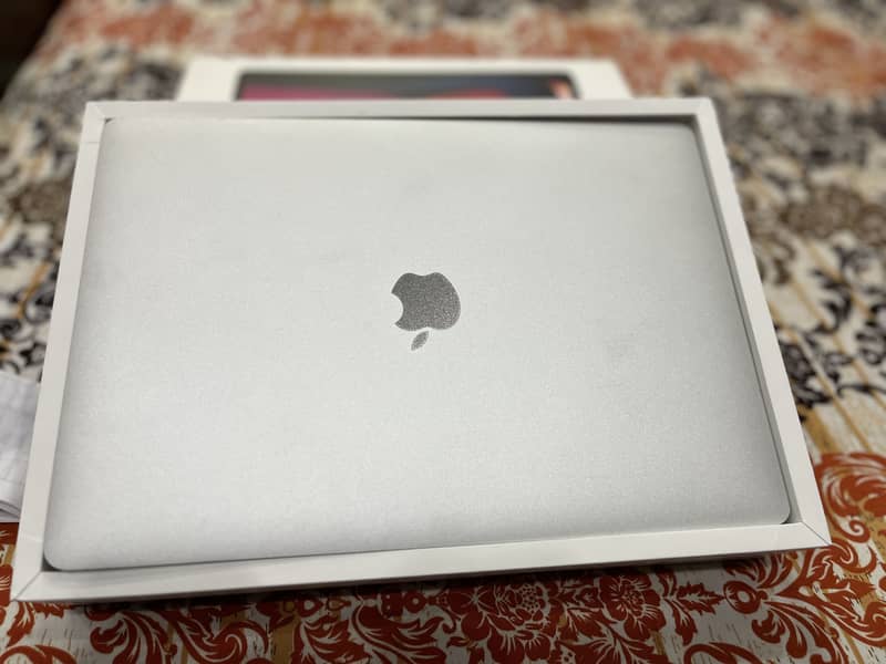 Macbook pro 2
