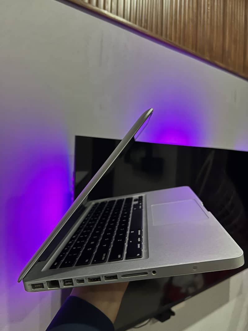 MacBook pro 2011 4
