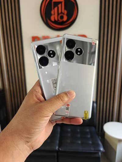 Realme GT NEO6 SE 16/256GB Brand New