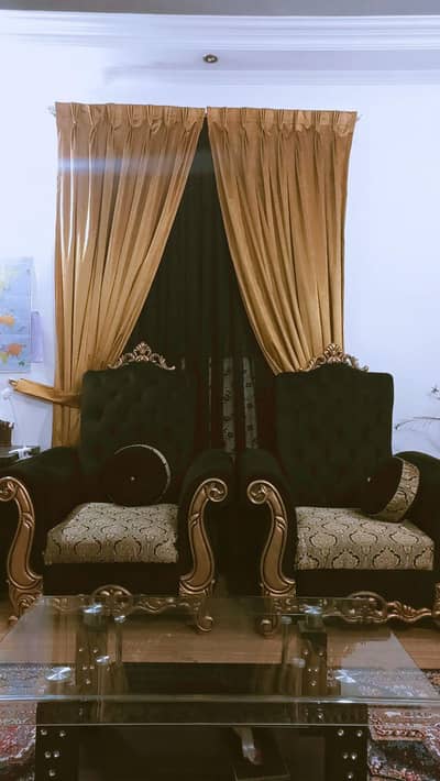 Elegant 7 Seater Sofa Set for Sale –  Neat and well maintained