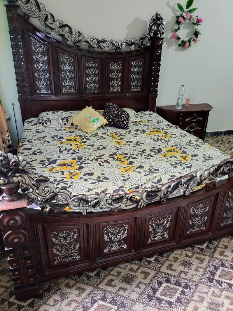 bed dressing side tables 0