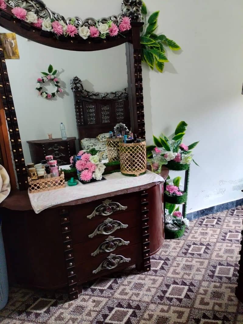 bed dressing side tables 1