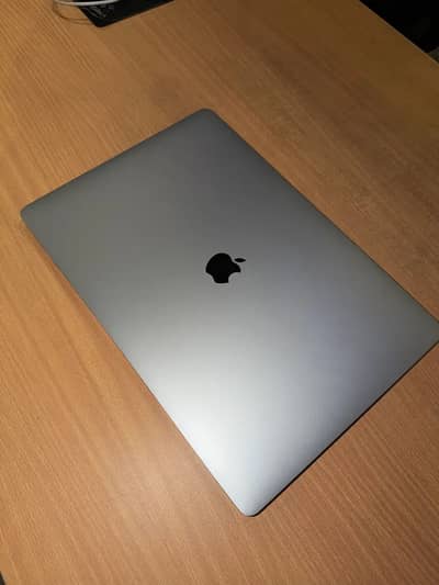 MacBook Pro 2019 model