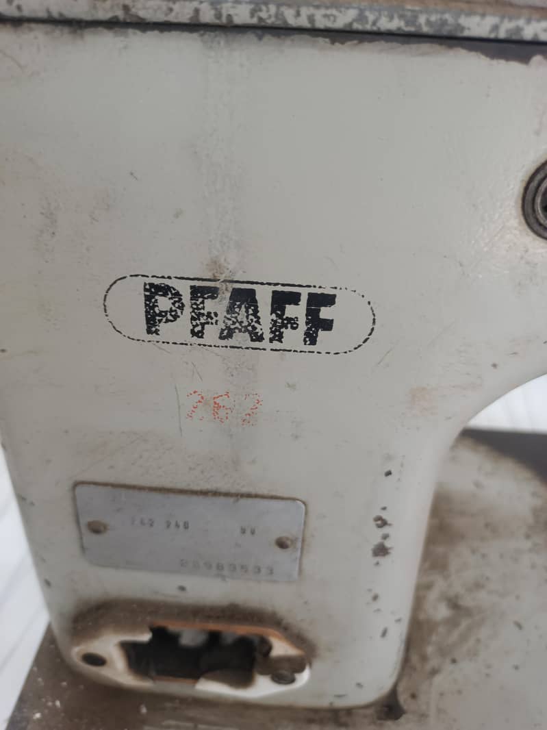 Pfaff 260 automatic 1